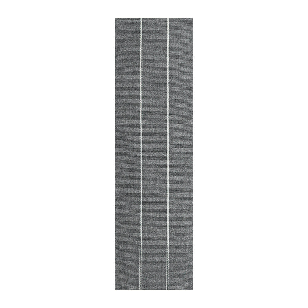 Navi gunmetal sand pasillo