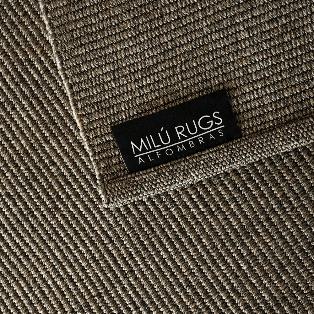 Alfombra Basai Black Earth de Polipropileno – MiluRugs