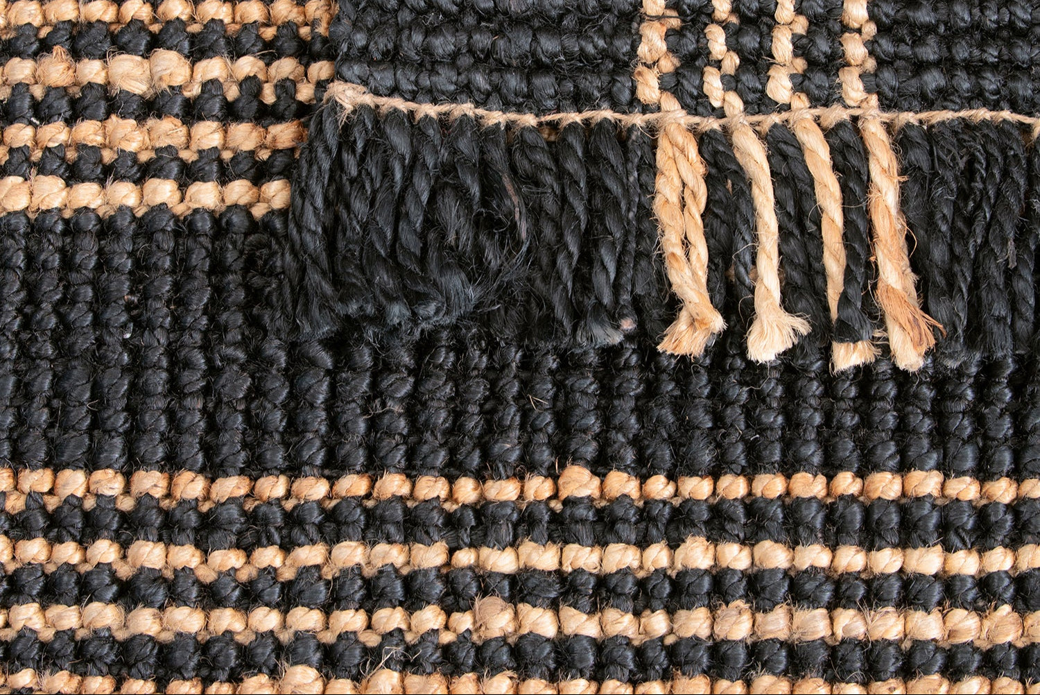 Amaya Black